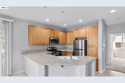 3199 Maui St, West Sacramento, CA 95691 - Photo 12