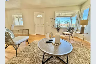 15350 Dewey St, San Leandro, CA 94579 - Photo 10