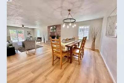 15350 Dewey St, San Leandro, CA 94579 - Photo 24