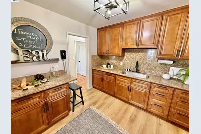 15350 Dewey St, San Leandro, CA 94579 - Photo 20