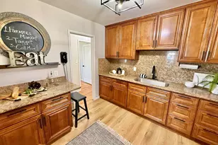 15350 Dewey St, San Leandro, CA 94579 - Photo 20