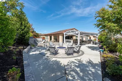 2063 Reserva Court, Brentwood, CA 94513 - Photo 48