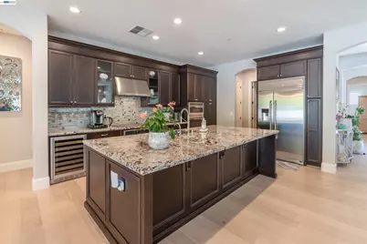 2063 Reserva Court, Brentwood, CA 94513 - Photo 8