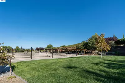 2063 Reserva Court, Brentwood, CA 94513 - Photo 54