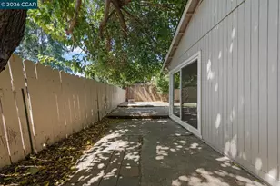 1536 Wendy Dr, Pleasant Hill, CA 94523 - Photo 38