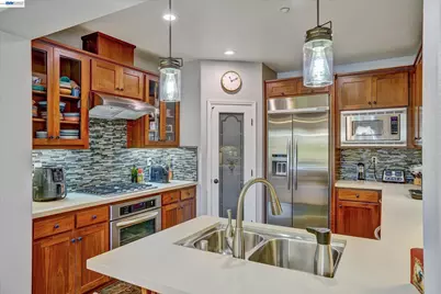 2811 Quarryhill Ave #4, Livermore, CA 94551 - Photo 14