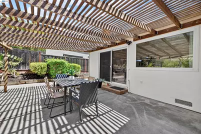 2534 Marsh Dr, San Ramon, CA 94583 - Photo 30