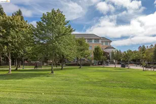 710 City Walk Pl, Hayward, CA 94541 - Photo 40