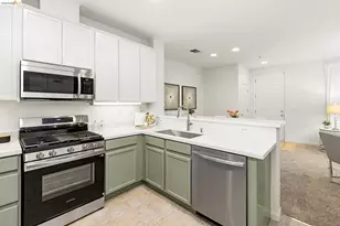 710 City Walk Pl, Hayward, CA 94541 - Photo 12