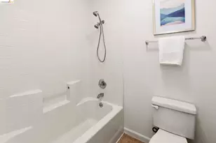 710 City Walk Pl, Hayward, CA 94541 - Photo 26