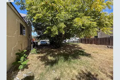 268 17th St, Pittsburg, CA 94565 - Photo 18