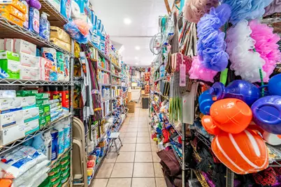 7108 International Blvd., Oakland, CA 94621 - Photo 10