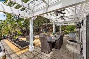 950 Country Ln, Walnut Creek, CA 94596 - Photo 30