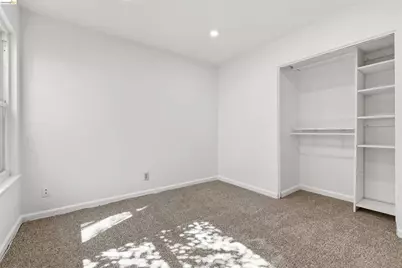 1363 Swallowtail Rd, Concord, CA 94521 - Photo 18