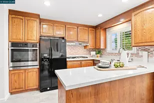 1624 Lynwood Dr, Concord, CA 94521 - Photo 8