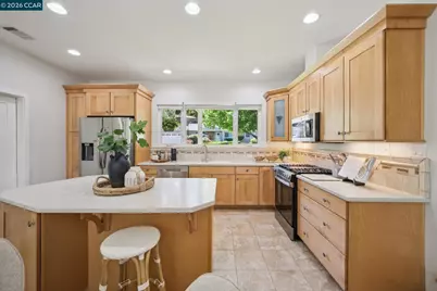 2858 Fyne Dr, Walnut Creek, CA 94598 - Photo 12