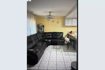578 4th St, Tracy, CA 95376 - Photo 16