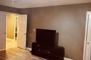 578 4th St, Tracy, CA 95376 - Photo 18