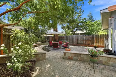 4044 Poplar Ave, Concord, CA 94521 - Photo 30