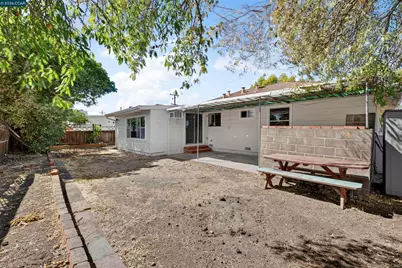 105 15th St, Antioch, CA 94509 - Photo 18