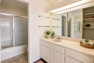 555 Pierce St, Albany, CA 94706 - Photo 14