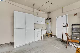 34232 Atteridge Pl, Fremont, CA 94555 - Photo 48