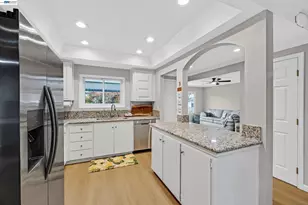 34232 Atteridge Pl, Fremont, CA 94555 - Photo 10
