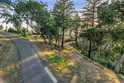 6479 Gregory Ln, Paradise, CA 95969 - Photo 22
