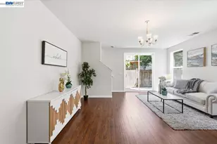 9424 Dunbar Dr, Oakland, CA 94603 - Photo 22