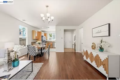 9424 Dunbar Dr, Oakland, CA 94603 - Photo 30