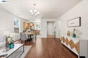 9424 Dunbar Dr, Oakland, CA 94603 - Photo 30