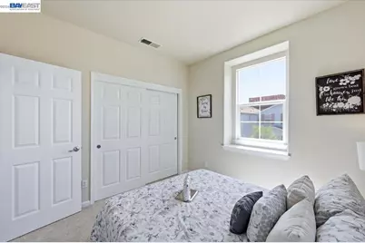 9424 Dunbar Dr, Oakland, CA 94603 - Photo 66