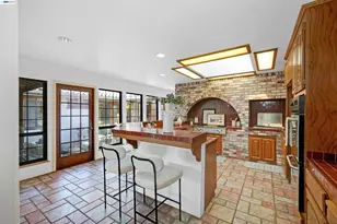 16989 Brierly Ct, Castro Valley, CA 94546 - Photo 18