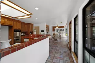 16989 Brierly Ct, Castro Valley, CA 94546 - Photo 14