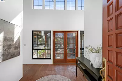 16989 Brierly Ct, Castro Valley, CA 94546 - Photo 4
