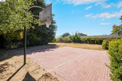 16989 Brierly Ct, Castro Valley, CA 94546 - Photo 62