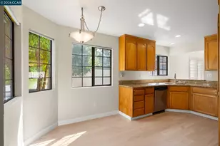 2262 Foxhill Dr, Martinez, CA 94553 - Photo 6