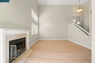 2262 Foxhill Dr, Martinez, CA 94553 - Photo 18