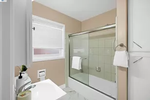 2016 Bancroft Ave, San Leandro, CA 94577 - Photo 18