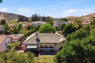 2420 Rushcreek Pl, Vallejo, CA 94591 - Photo 54