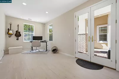 2420 Rushcreek Pl, Vallejo, CA 94591 - Photo 38