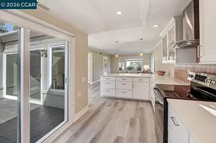 2308 Tice Creek Dr, Walnut Creek, CA 94595 - Photo 10