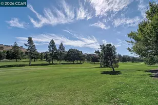 2308 Tice Creek Dr, Walnut Creek, CA 94595 - Photo 6