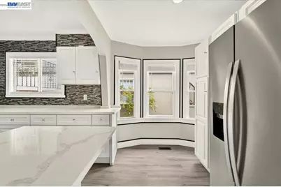 250 Broadmoor Blvd, San Leandro, CA 94577 - Photo 18