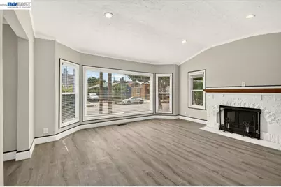 250 Broadmoor Blvd, San Leandro, CA 94577 - Photo 8