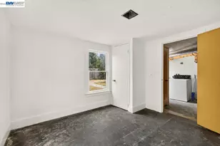 250 Broadmoor Blvd, San Leandro, CA 94577 - Photo 40