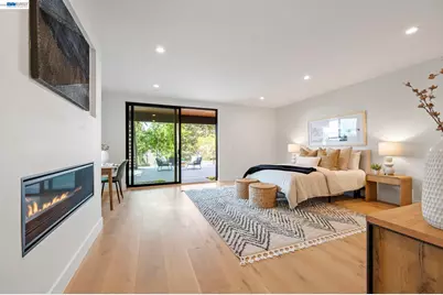 5883 Margarido Dr, Oakland, CA 94618 - Photo 46