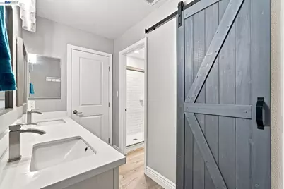 38109 Iris Court, Newark, CA 94560 - Photo 22