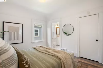 455 36th St, Oakland, CA 94609 - Photo 24