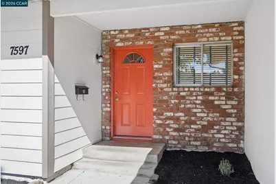 7597 Canterbury Ln, Dublin, CA 94568 - Photo 2